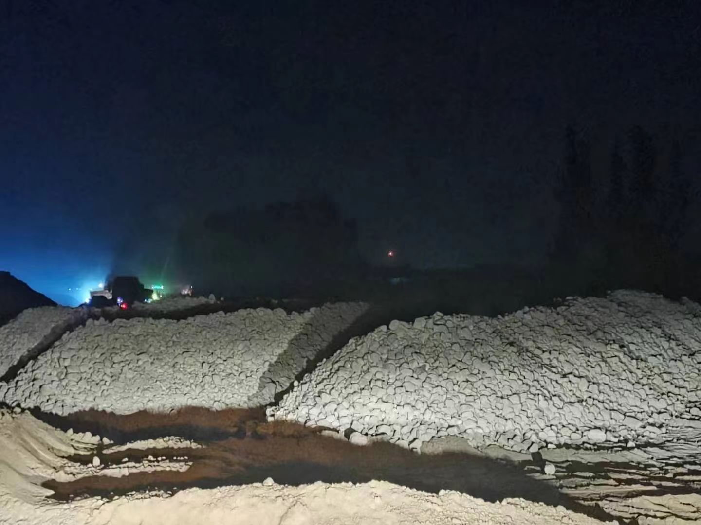 张家口沽源白灰-石灰-氧化钙容辰建材简介